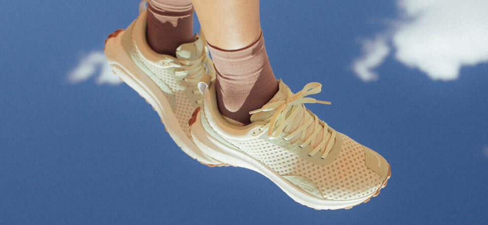 The Hilma Everywhere shoes in Frozen Dew in the air