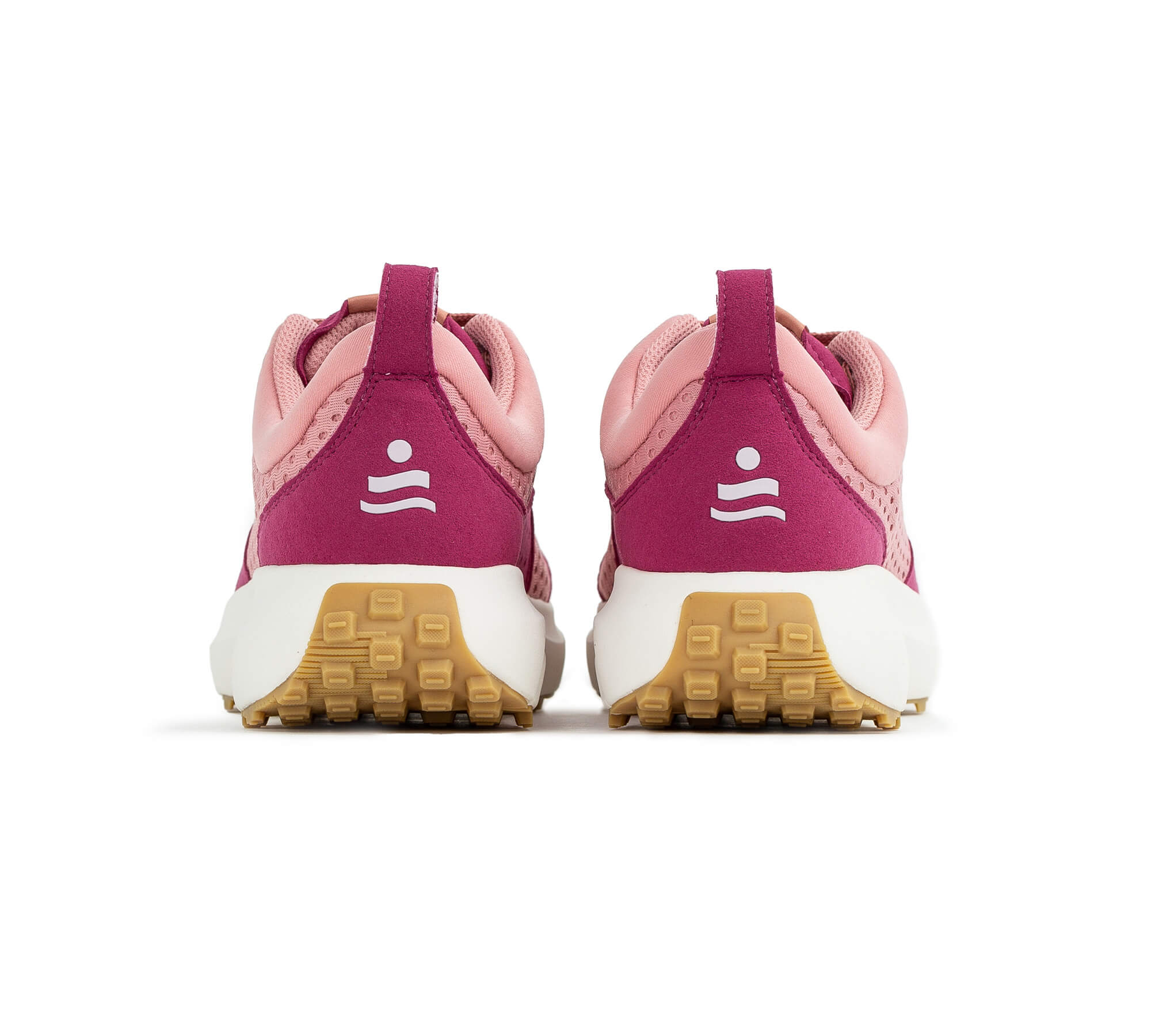 The Everywhere Fit Three in Rose Tan – Hilma Running Shoes